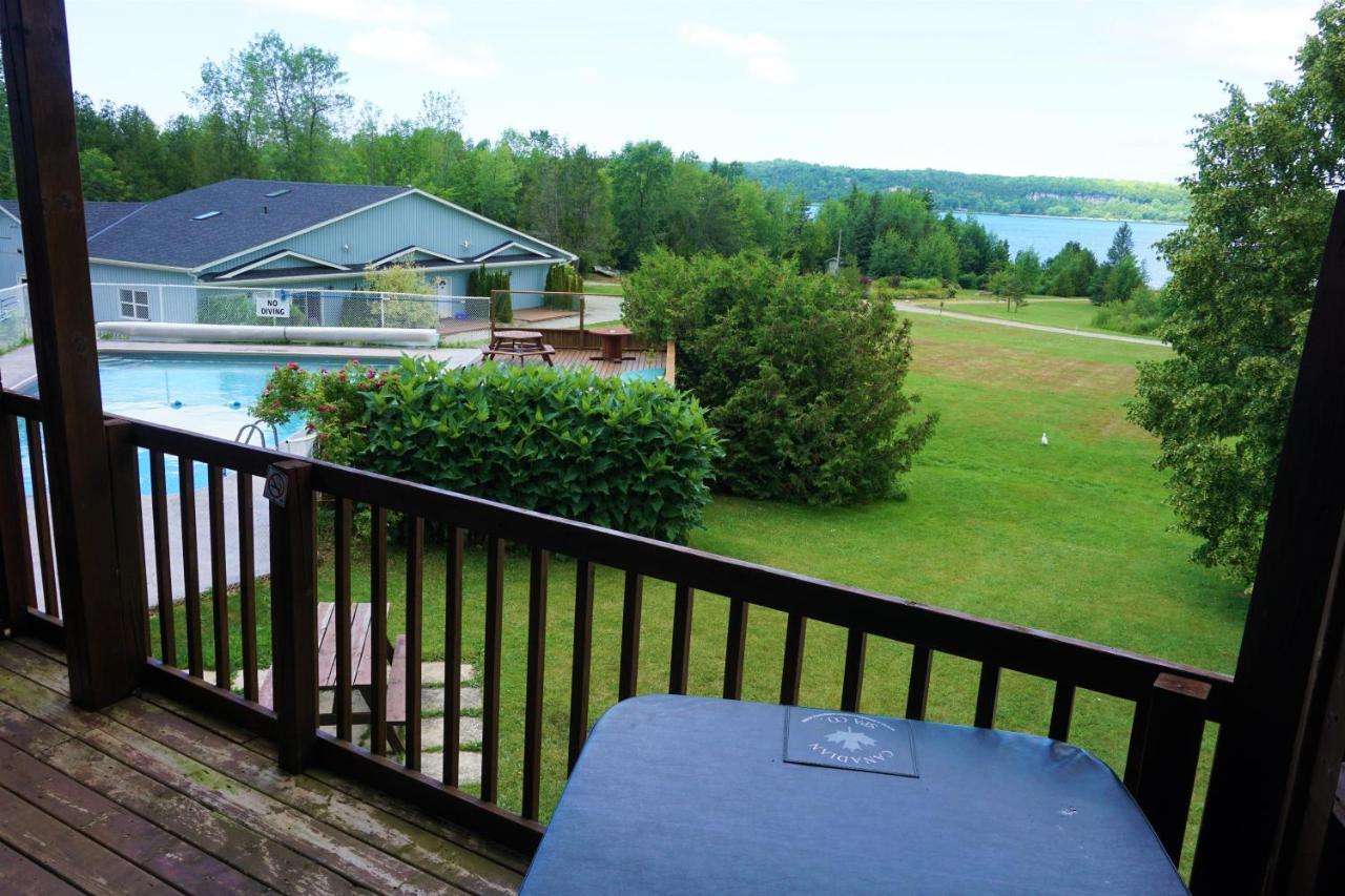 Hotel Waterview On The Bay Wiarton Exterior foto