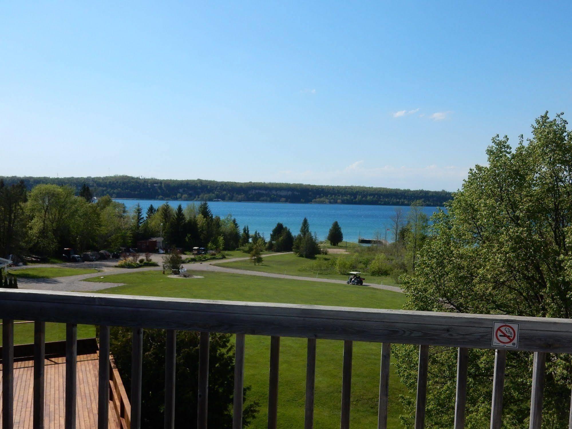 Hotel Waterview On The Bay Wiarton Exterior foto