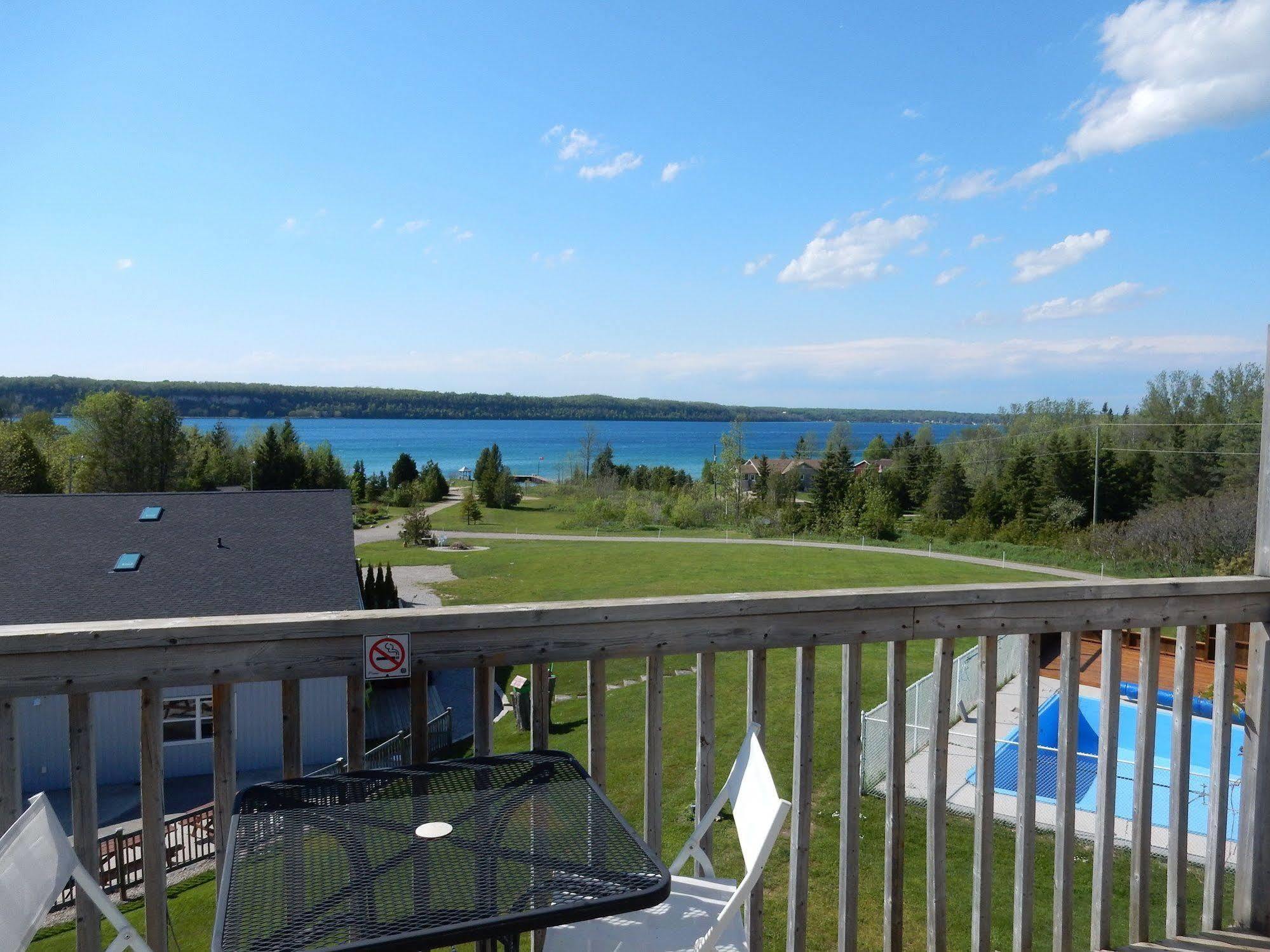 Hotel Waterview On The Bay Wiarton Exterior foto